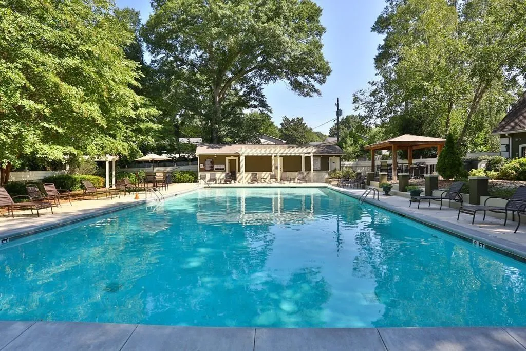 6900 Roswell Road Unit E2, Atlanta, Georgia 30328, 3 Bedrooms Bedrooms, ,2 BathroomsBathrooms,Residential,Sold,6900 Roswell Road Unit E2,5973531