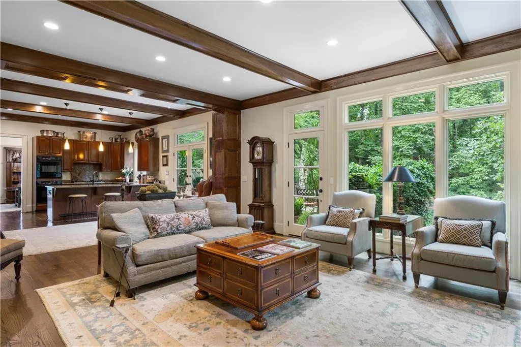 355 Cameron Ridge Drive, Sandy Springs, Georgia 30328, 5 Bedrooms Bedrooms, ,5 BathroomsBathrooms,Residential,Sold,355 Cameron Ridge Drive,6762165