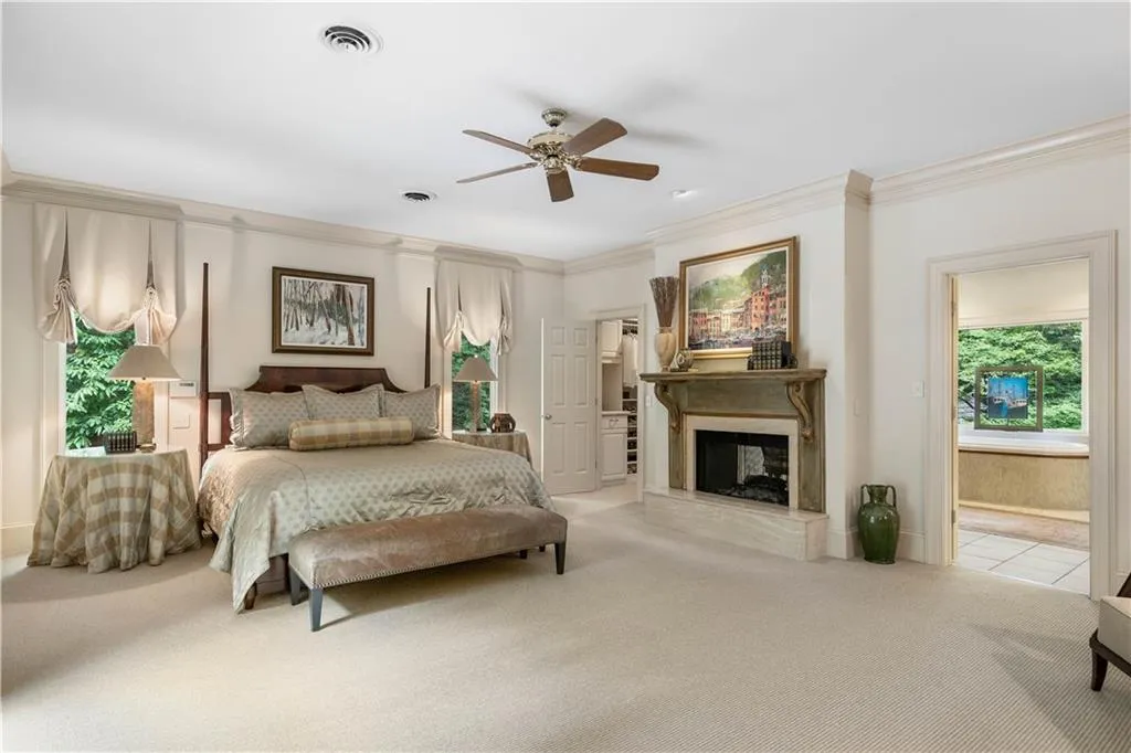 355 Cameron Ridge Drive, Sandy Springs, Georgia 30328, 5 Bedrooms Bedrooms, ,5 BathroomsBathrooms,Residential,Sold,355 Cameron Ridge Drive,6762165