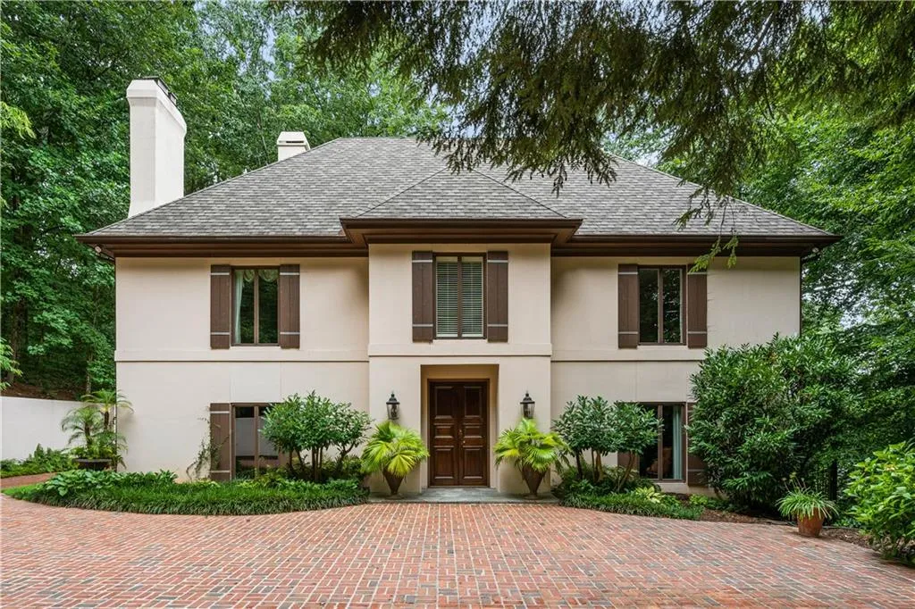355 Cameron Ridge Drive, Sandy Springs, Georgia 30328, 5 Bedrooms Bedrooms, ,5 BathroomsBathrooms,Residential,Sold,355 Cameron Ridge Drive,6762165
