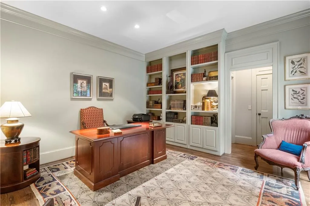 355 Cameron Ridge Drive, Sandy Springs, Georgia 30328, 5 Bedrooms Bedrooms, ,5 BathroomsBathrooms,Residential,Sold,355 Cameron Ridge Drive,6762165