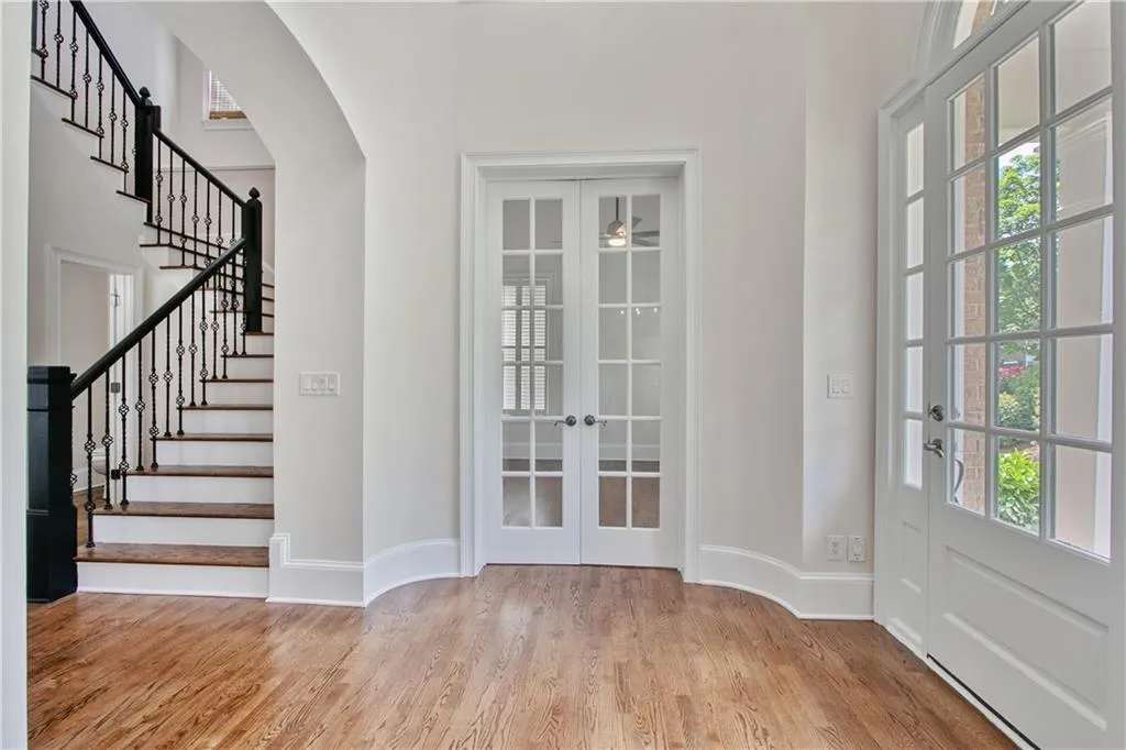 235 Lake Summit View, Atlanta, Georgia 30342, 5 Bedrooms Bedrooms, ,5 BathroomsBathrooms,Residential,Sold,235 Lake Summit View,6731237