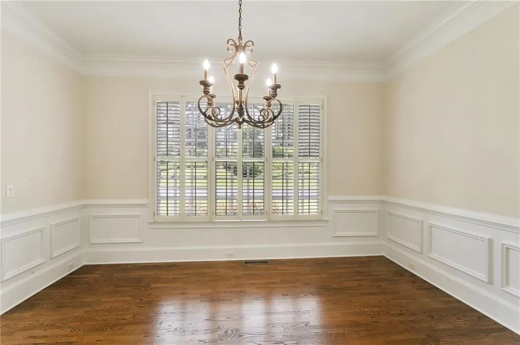 235 Lake Summit View, Atlanta, Georgia 30342, 5 Bedrooms Bedrooms, ,5 BathroomsBathrooms,Residential,Sold,235 Lake Summit View,6731237
