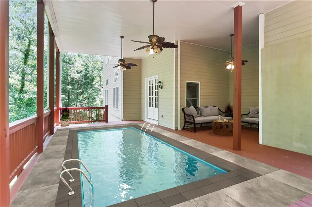 235 Lake Summit View, Atlanta, Georgia 30342, 5 Bedrooms Bedrooms, ,5 BathroomsBathrooms,Residential,Sold,235 Lake Summit View,6731237