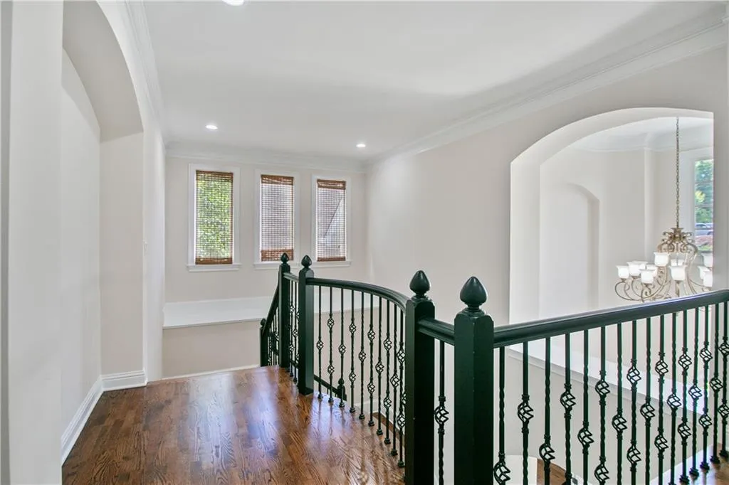 235 Lake Summit View, Atlanta, Georgia 30342, 5 Bedrooms Bedrooms, ,5 BathroomsBathrooms,Residential,Sold,235 Lake Summit View,6731237