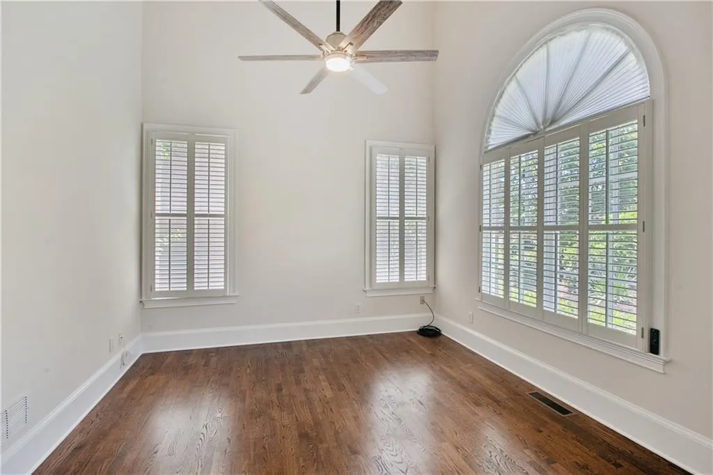 235 Lake Summit View, Atlanta, Georgia 30342, 5 Bedrooms Bedrooms, ,5 BathroomsBathrooms,Residential,Sold,235 Lake Summit View,6731237