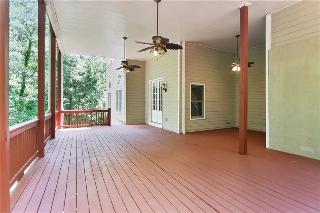 235 Lake Summit View, Atlanta, Georgia 30342, 5 Bedrooms Bedrooms, ,5 BathroomsBathrooms,Residential,Sold,235 Lake Summit View,6731237
