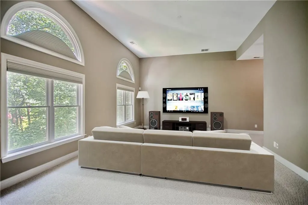 235 Lake Summit View, Atlanta, Georgia 30342, 5 Bedrooms Bedrooms, ,5 BathroomsBathrooms,Residential,Sold,235 Lake Summit View,6731237