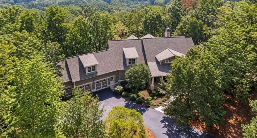 188 Bluestern Drive Se, Big Canoe, Georgia 30143