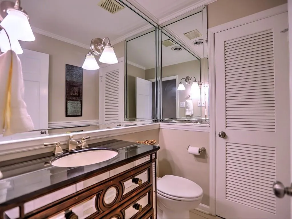 345 Earlston Drive, Sandy Springs, Georgia 30328, 4 Bedrooms Bedrooms, ,2 BathroomsBathrooms,Residential,Sold,345 Earlston Drive,6708574 345 Earlston Drive, Sandy Springs, Georgia 30328, 4 Bedrooms Bedrooms, ,2 BathroomsBathrooms,Residential,Sold,345 Earlston Drive,6708574