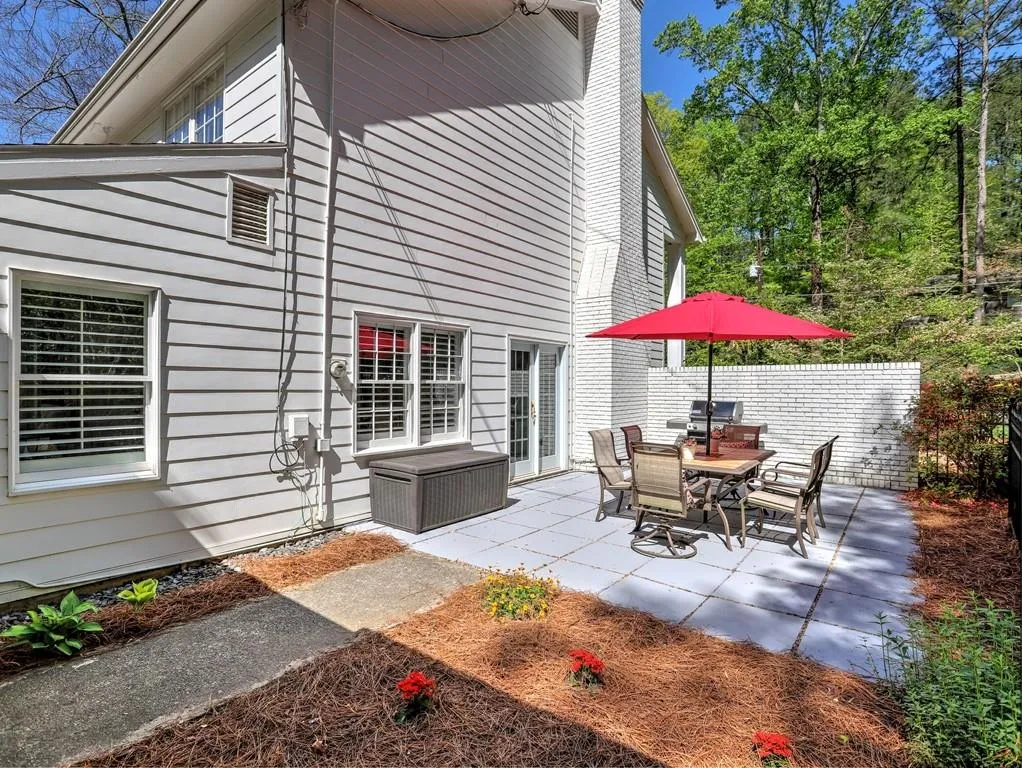 345 Earlston Drive, Sandy Springs, Georgia 30328, 4 Bedrooms Bedrooms, ,2 BathroomsBathrooms,Residential,Sold,345 Earlston Drive,6708574 345 Earlston Drive, Sandy Springs, Georgia 30328, 4 Bedrooms Bedrooms, ,2 BathroomsBathrooms,Residential,Sold,345 Earlston Drive,6708574