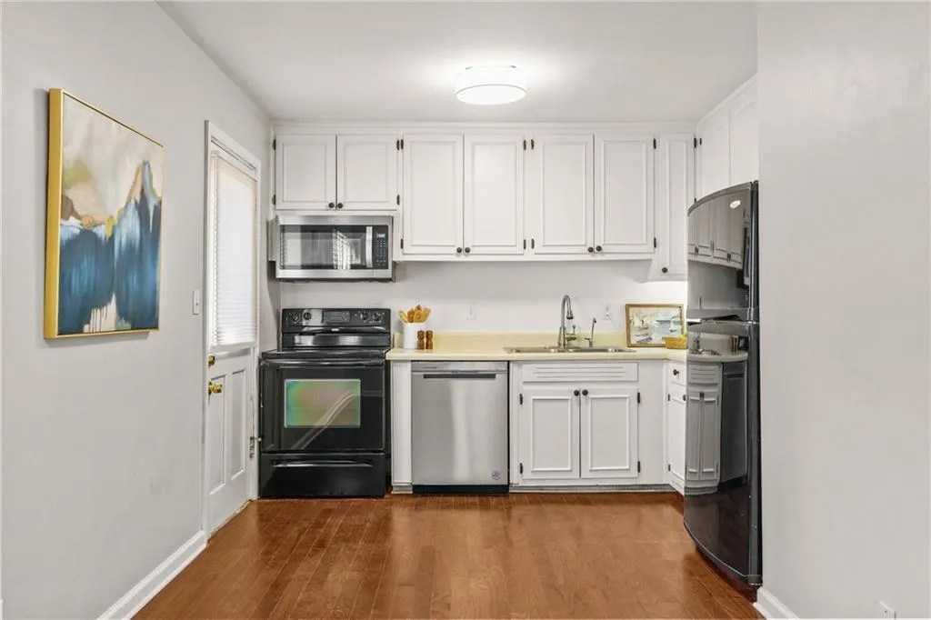 20 26th Street Nw Unit A1, Atlanta, Georgia 30309, 1 Bedroom Bedrooms, 0 ,1 BathroomBathrooms,Residential,For Sale,20 26th Street Nw Unit A1,7704203