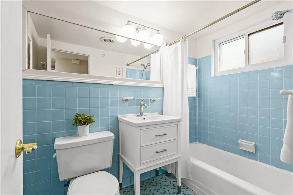 20 26th Street Nw Unit A1, Atlanta, Georgia 30309, 1 Bedroom Bedrooms, 0 ,1 BathroomBathrooms,Residential,For Sale,20 26th Street Nw Unit A1,7704203