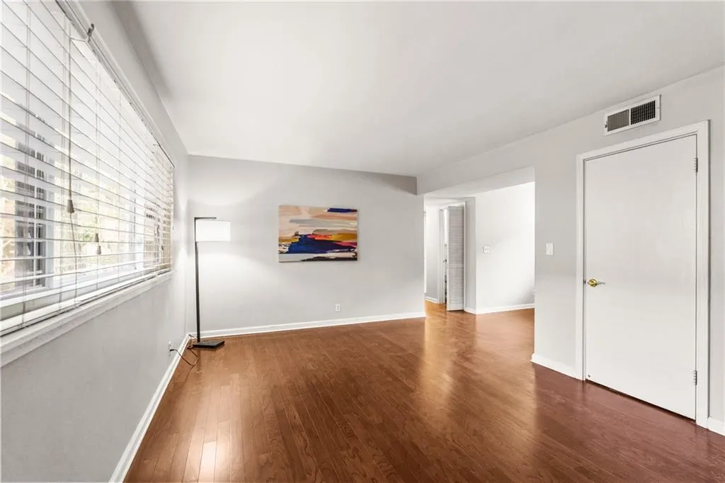20 26th Street Nw Unit A1, Atlanta, Georgia 30309, 1 Bedroom Bedrooms, 0 ,1 BathroomBathrooms,Residential,For Sale,20 26th Street Nw Unit A1,7704203