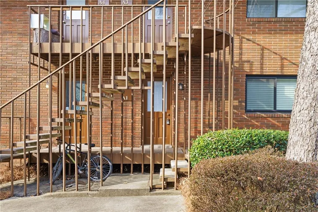 20 26th Street Nw Unit A1, Atlanta, Georgia 30309, 1 Bedroom Bedrooms, 0 ,1 BathroomBathrooms,Residential,For Sale,20 26th Street Nw Unit A1,7704203