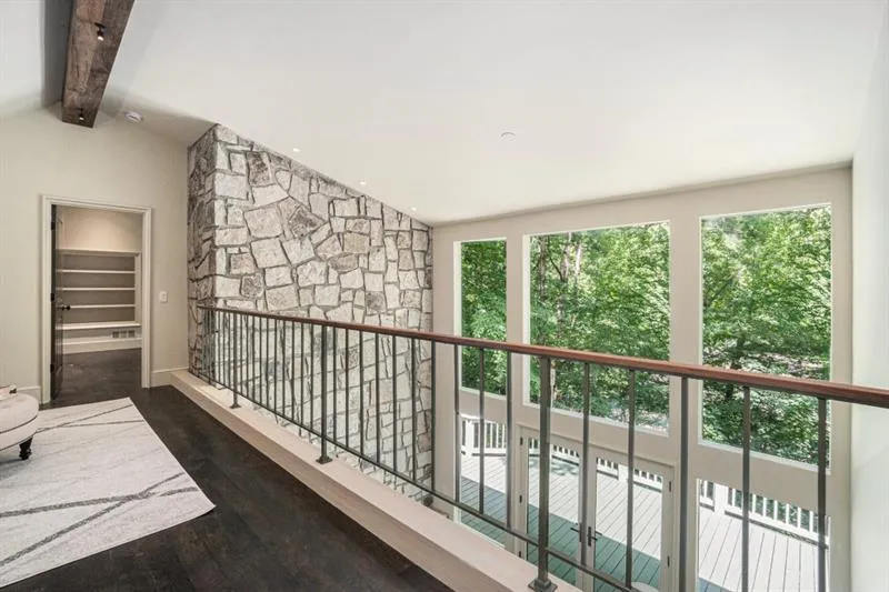 615 Colebrook Court, Sandy Springs, Georgia 30327, 4 Bedrooms Bedrooms, ,4 BathroomsBathrooms,Residential,For Sale,615 Colebrook Court,7614107