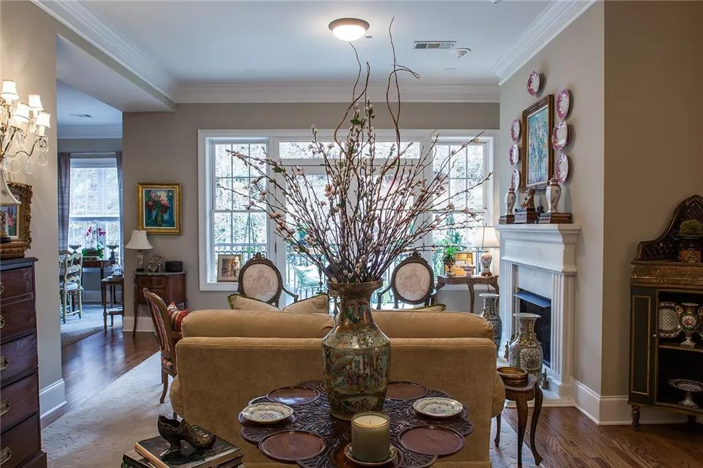 3280 Stillhouse Lane Se Unit 205, Atlanta, Georgia 30339, 3 Bedrooms Bedrooms, ,3 BathroomsBathrooms,Residential,Sold,3280 Stillhouse Lane Se Unit 205,5965821