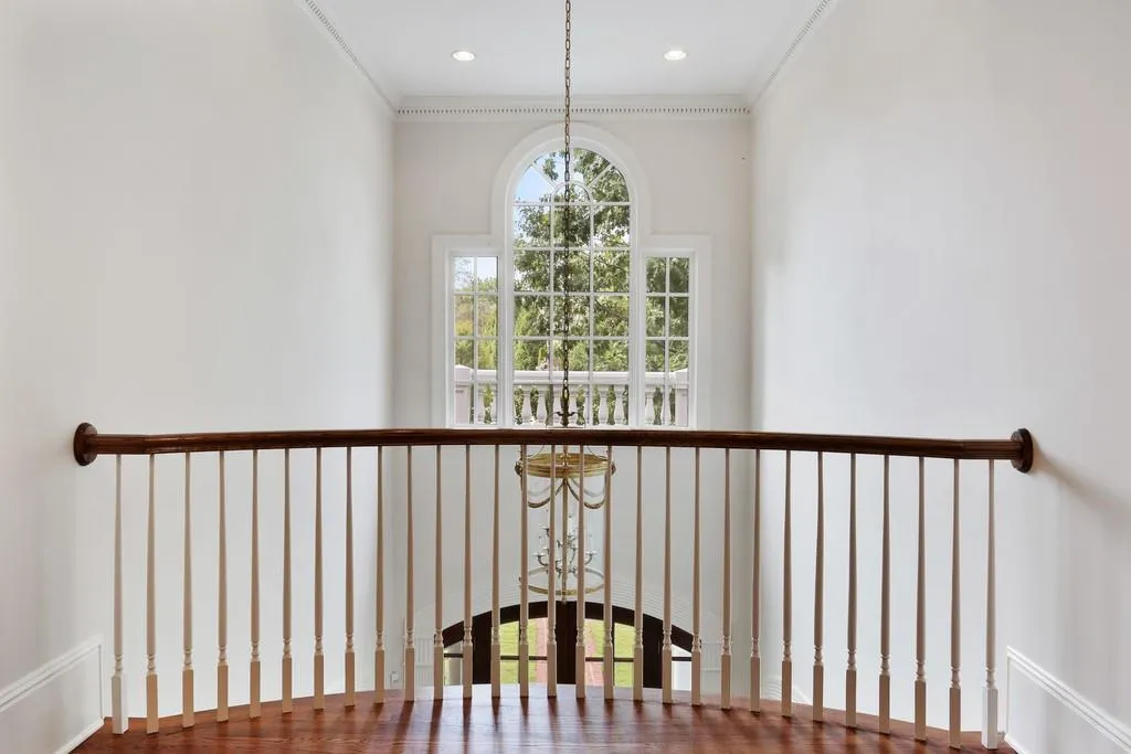 5475 Claire Rose Lane, Sandy Springs, Georgia 30327, 5 Bedrooms Bedrooms, ,6 BathroomsBathrooms,Residential,Sold,5475 Claire Rose Lane,6631058