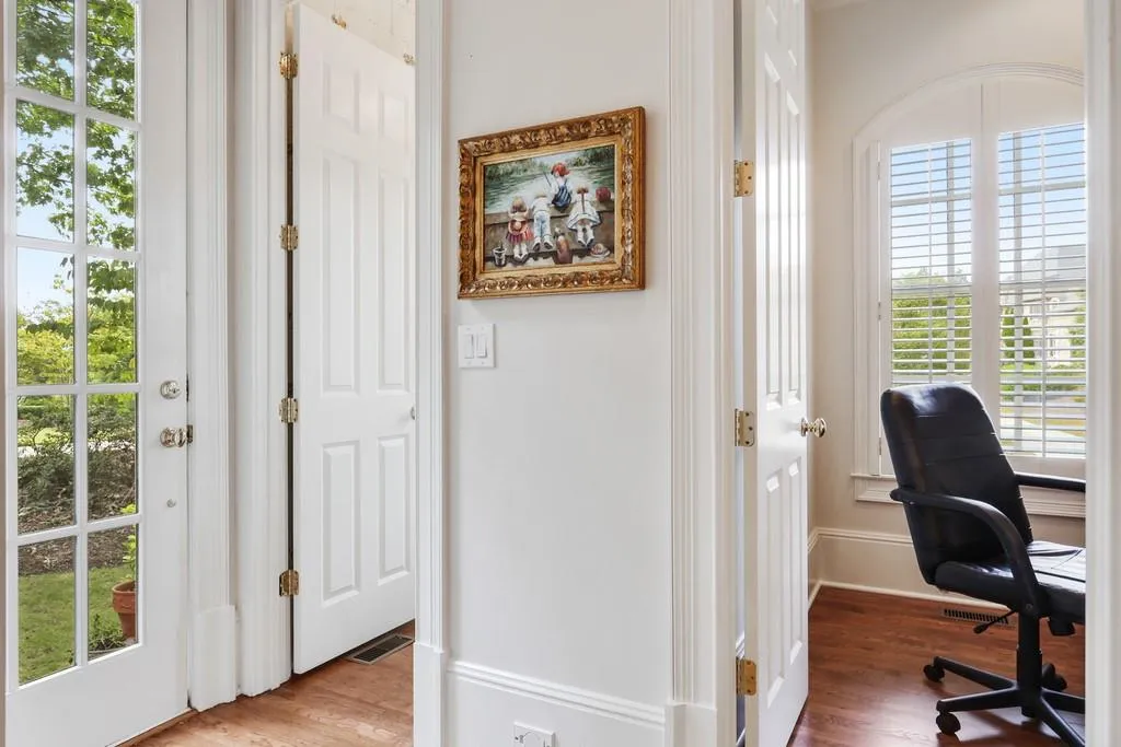 5475 Claire Rose Lane, Sandy Springs, Georgia 30327, 5 Bedrooms Bedrooms, ,6 BathroomsBathrooms,Residential,Sold,5475 Claire Rose Lane,6631058