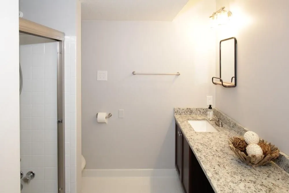 6851 Roswell Road Unit Q-18, Sandy Springs, Georgia 30328, 4 Bedrooms Bedrooms, ,2 BathroomsBathrooms,Residential,Sold,6851 Roswell Road Unit Q-18,5908873