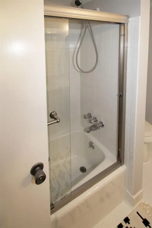 6851 Roswell Road Unit Q-18, Sandy Springs, Georgia 30328, 4 Bedrooms Bedrooms, ,2 BathroomsBathrooms,Residential,Sold,6851 Roswell Road Unit Q-18,5908873