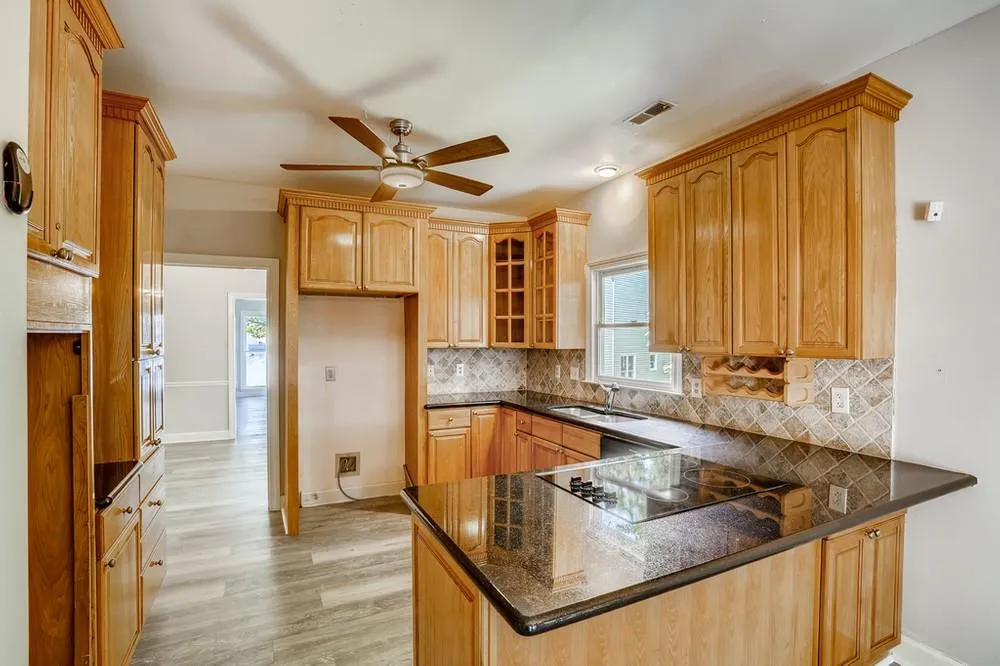 14 Forest Ridge Court, Sandy Springs, Georgia 30350, 3 Bedrooms Bedrooms, ,3 BathroomsBathrooms,Residential,Sold,14 Forest Ridge Court,6921312