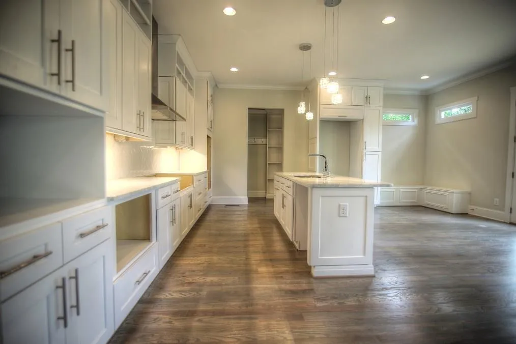 780 Starlight Drive, Sandy Springs, Georgia 30342, 5 Bedrooms Bedrooms, ,5 BathroomsBathrooms,Residential,Sold,780 Starlight Drive,5706325