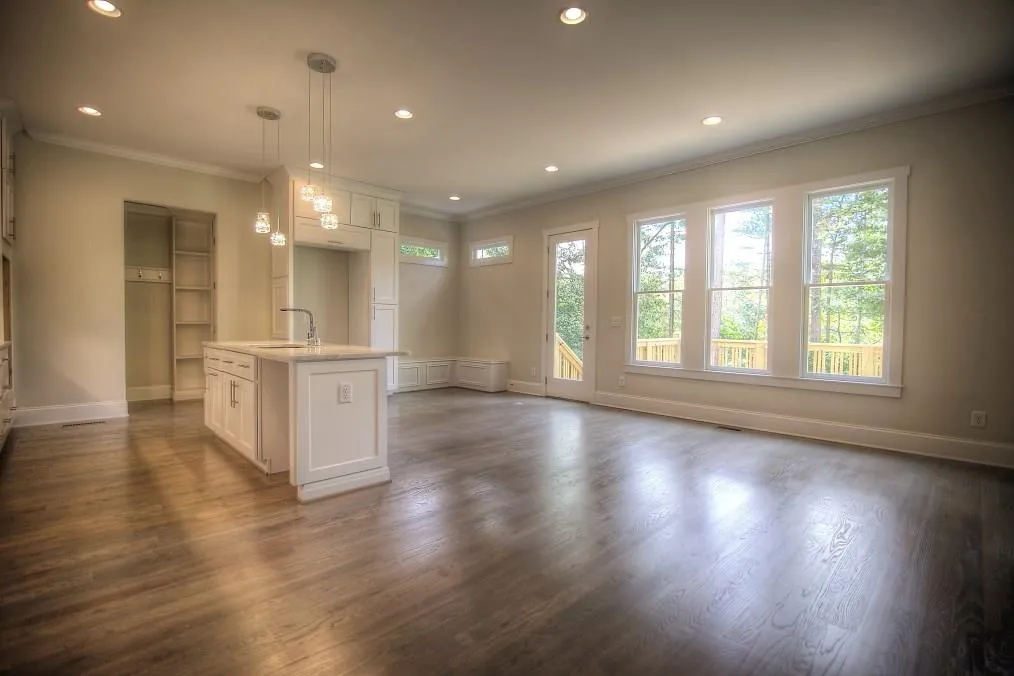 780 Starlight Drive, Sandy Springs, Georgia 30342, 5 Bedrooms Bedrooms, ,5 BathroomsBathrooms,Residential,Sold,780 Starlight Drive,5706325