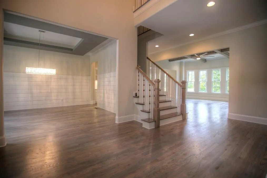 780 Starlight Drive, Sandy Springs, Georgia 30342, 5 Bedrooms Bedrooms, ,5 BathroomsBathrooms,Residential,Sold,780 Starlight Drive,5706325
