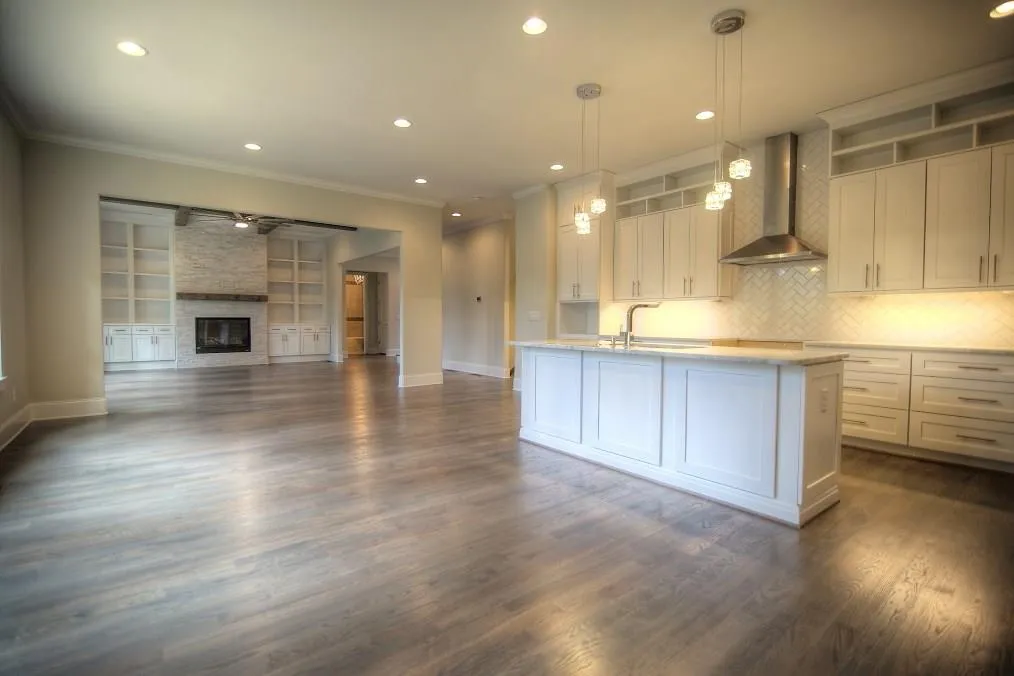 780 Starlight Drive, Sandy Springs, Georgia 30342, 5 Bedrooms Bedrooms, ,5 BathroomsBathrooms,Residential,Sold,780 Starlight Drive,5706325