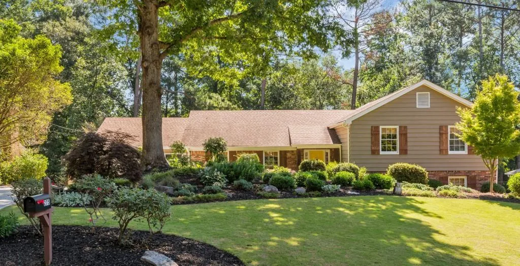 275 Stone Mill Trail, Sandy Springs, Georgia 30328, 5 Bedrooms Bedrooms, ,3 BathroomsBathrooms,Residential,Sold,275 Stone Mill Trail,6045084