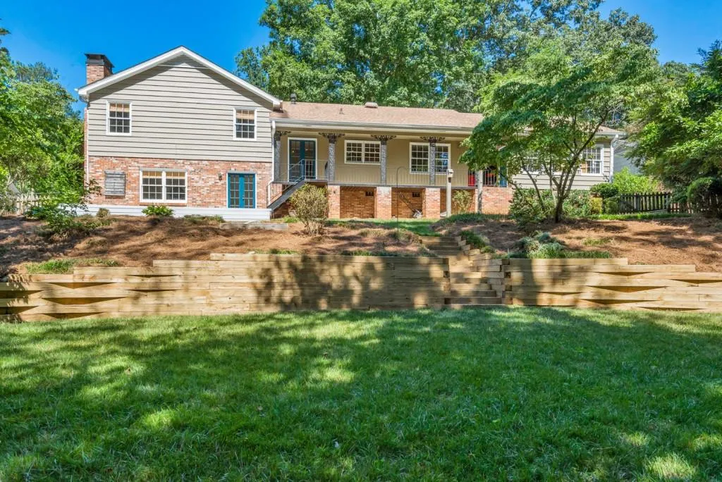 275 Stone Mill Trail, Sandy Springs, Georgia 30328, 5 Bedrooms Bedrooms, ,3 BathroomsBathrooms,Residential,Sold,275 Stone Mill Trail,6045084