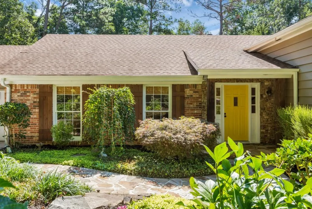 275 Stone Mill Trail, Sandy Springs, Georgia 30328, 5 Bedrooms Bedrooms, ,3 BathroomsBathrooms,Residential,Sold,275 Stone Mill Trail,6045084