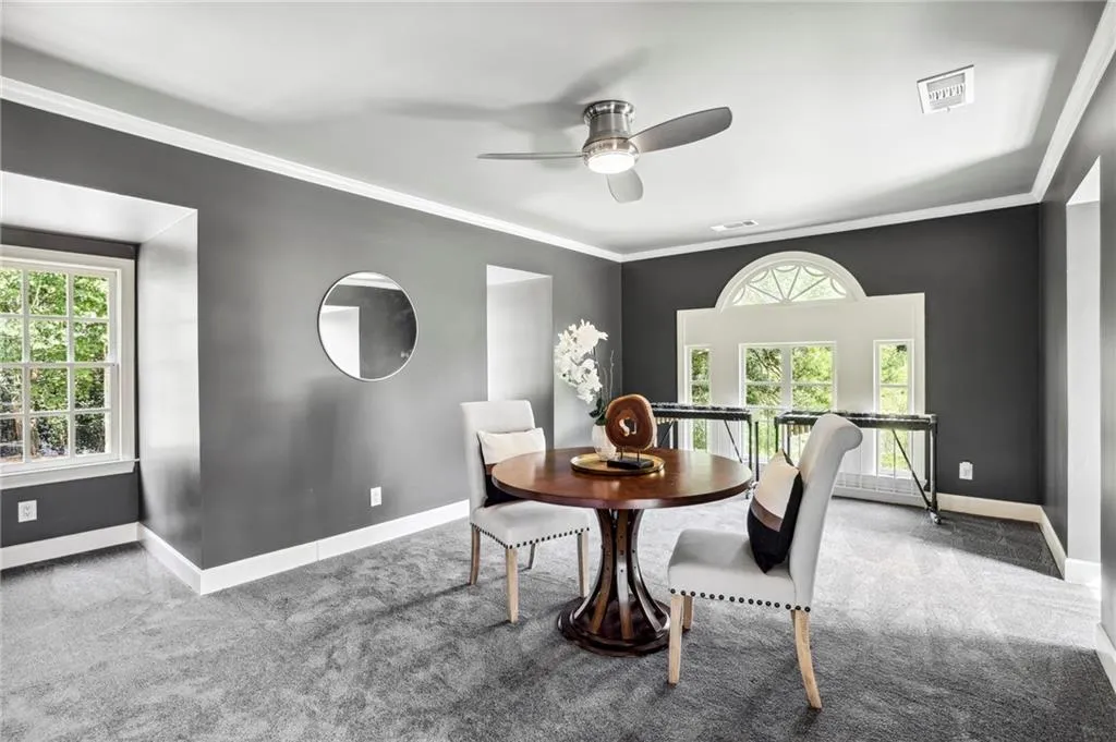 800 Marseilles Drive, Sandy Springs, Georgia 30327, 6 Bedrooms Bedrooms, ,5 BathroomsBathrooms,Residential,Sold,800 Marseilles Drive,7249296