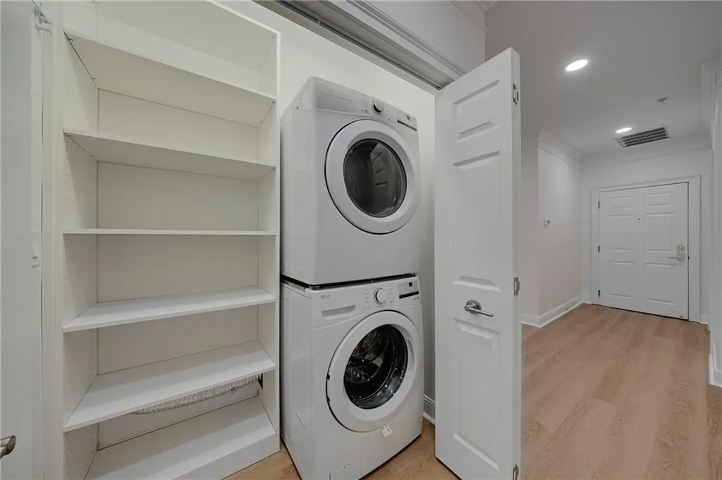 5415 Northland Drive Ne Unit 308, Atlanta, Georgia 30342, 1 Bedroom Bedrooms, 0 ,1 BathroomBathrooms,Residential,For Sale,5415 Northland Drive Ne Unit 308,7821922