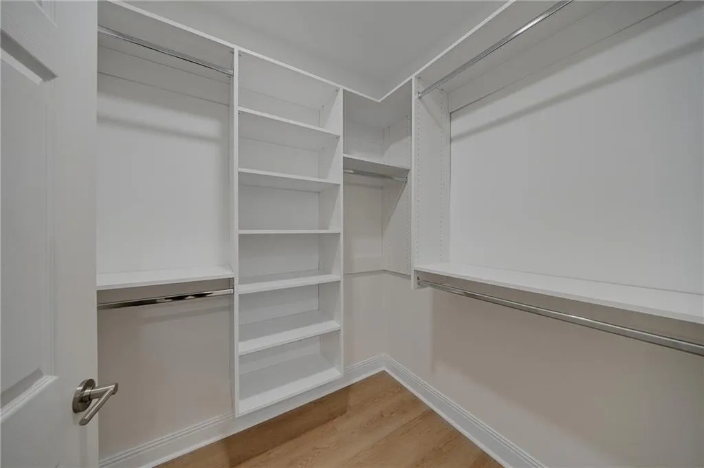 5415 Northland Drive Ne Unit 308, Atlanta, Georgia 30342, 1 Bedroom Bedrooms, 0 ,1 BathroomBathrooms,Residential,For Sale,5415 Northland Drive Ne Unit 308,7821922