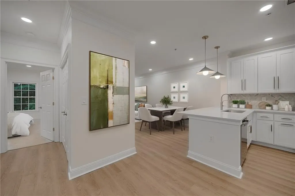 5415 Northland Drive Ne Unit 308, Atlanta, Georgia 30342, 1 Bedroom Bedrooms, 0 ,1 BathroomBathrooms,Residential,For Sale,5415 Northland Drive Ne Unit 308,7821922