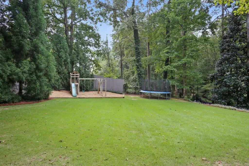 4695 Paran Valley Nw, Atlanta, Georgia 30327, 6 Bedrooms Bedrooms, ,5 BathroomsBathrooms,Residential,Sold,4695 Paran Valley Nw,6069220