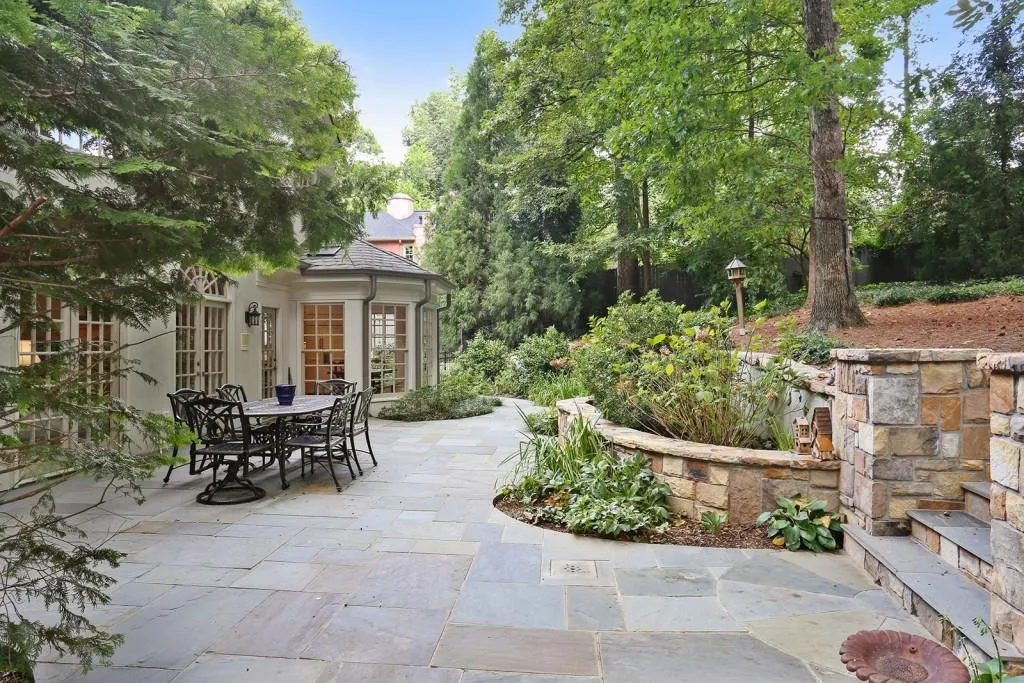 4695 Paran Valley Nw, Atlanta, Georgia 30327, 6 Bedrooms Bedrooms, ,5 BathroomsBathrooms,Residential,Sold,4695 Paran Valley Nw,6069220