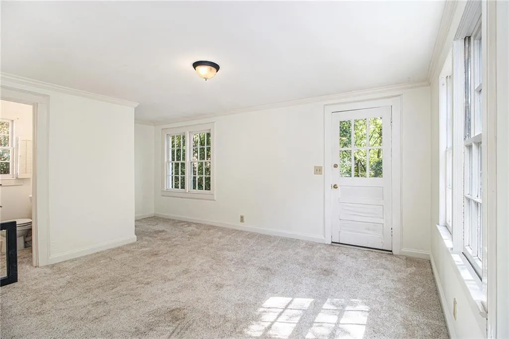 2511 Acorn Avenue Ne, Atlanta, Georgia 30305, 2 Bedrooms Bedrooms, ,1 BathroomBathrooms,Residential,For Sale,2511 Acorn Avenue Ne,7657802