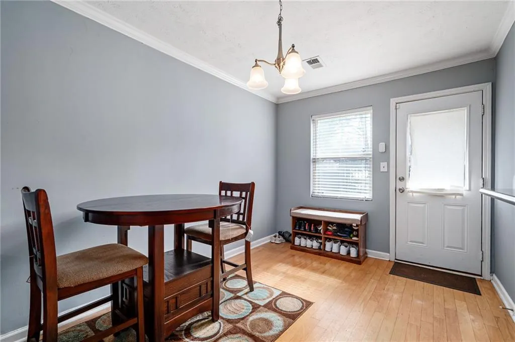 155 N River Drive Unit E, Sandy Springs, Georgia 30350, 2 Bedrooms Bedrooms, ,2 BathroomsBathrooms,Residential,Sold,155 N River Drive Unit E,7130368
