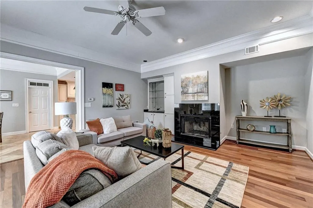 2635 Braffington Court, Sandy Springs, Georgia 30350, 6 Bedrooms Bedrooms, ,5 BathroomsBathrooms,Residential,Sold,2635 Braffington Court,6937626