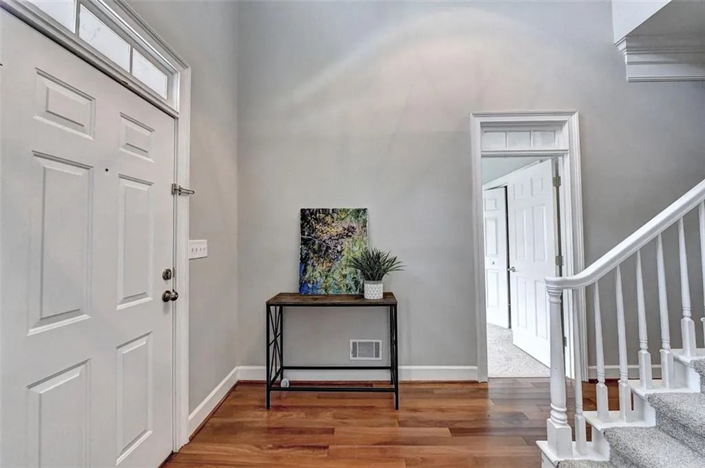 2635 Braffington Court, Sandy Springs, Georgia 30350, 6 Bedrooms Bedrooms, ,5 BathroomsBathrooms,Residential,Sold,2635 Braffington Court,6937626