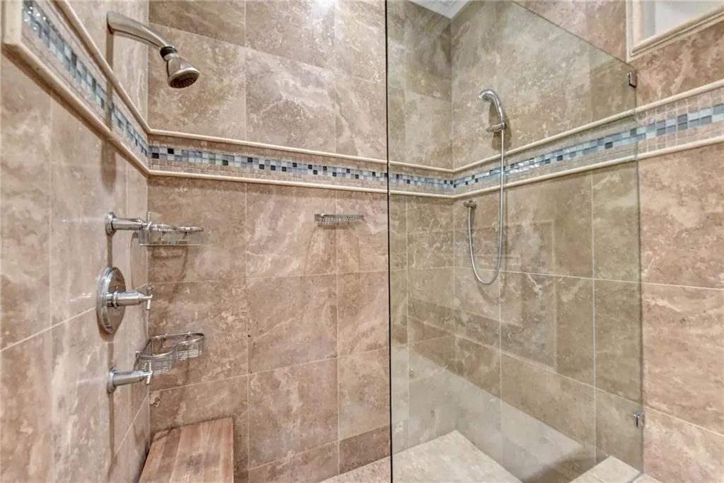 2635 Braffington Court, Sandy Springs, Georgia 30350, 6 Bedrooms Bedrooms, ,5 BathroomsBathrooms,Residential,Sold,2635 Braffington Court,6937626