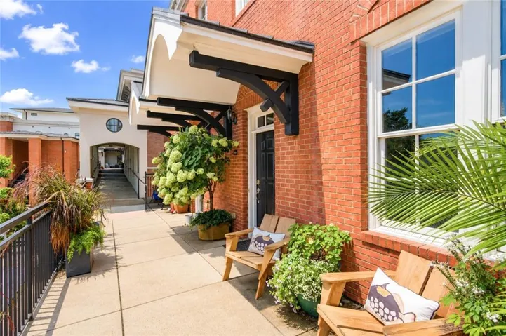 3930 Charleston Market Street Unit 218, Suwanee, Georgia 30024