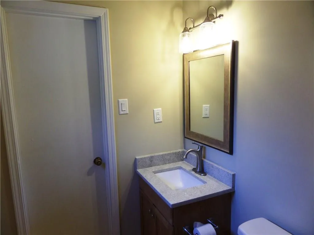 5614 Kingsport Drive Unit 14, Atlanta, Georgia 30342, 3 Bedrooms Bedrooms, ,2 BathroomsBathrooms,Residential,Sold,5614 Kingsport Drive Unit 14,6047352