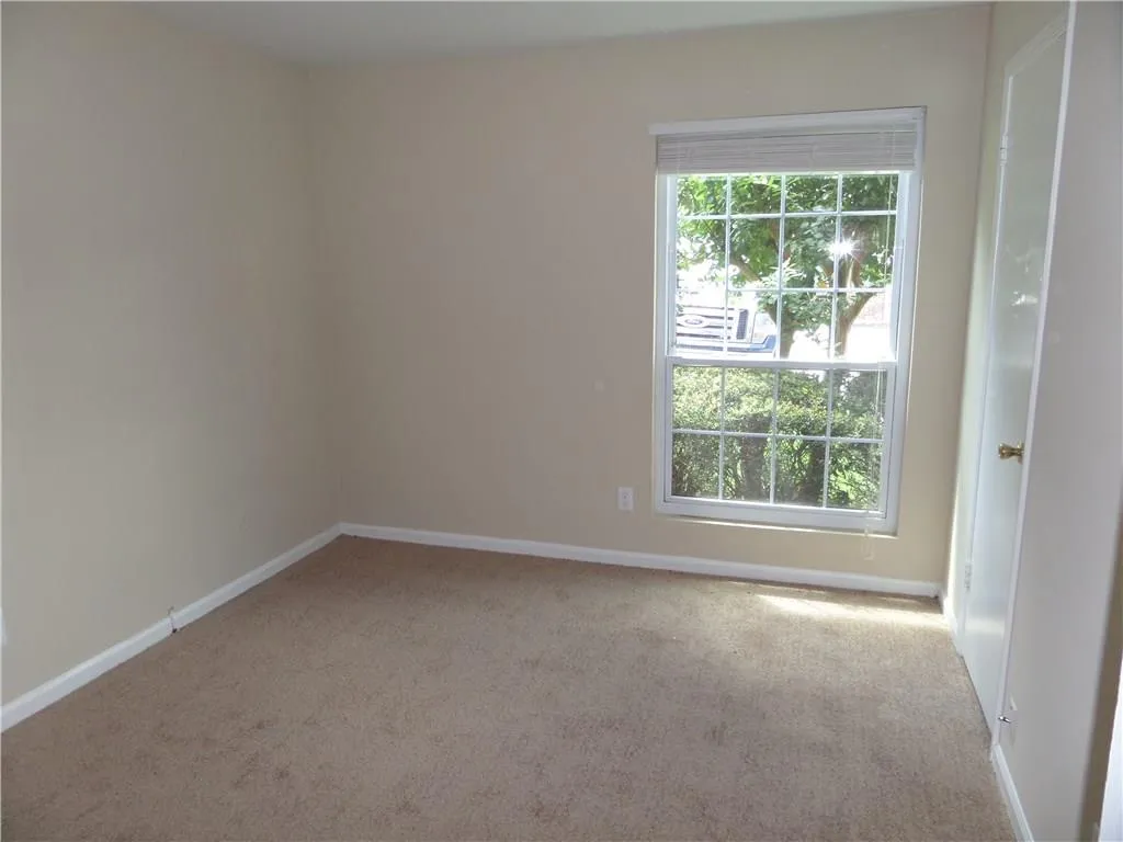 5614 Kingsport Drive Unit 14, Atlanta, Georgia 30342, 3 Bedrooms Bedrooms, ,2 BathroomsBathrooms,Residential,Sold,5614 Kingsport Drive Unit 14,6047352