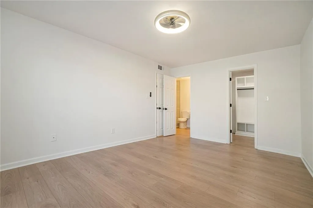 2901 Lenox Road Ne Unit 901, Atlanta, Georgia 30324, 2 Bedrooms Bedrooms, 0 ,1 BathroomBathrooms,Residential,For Sale,2901 Lenox Road Ne Unit 901,7730629