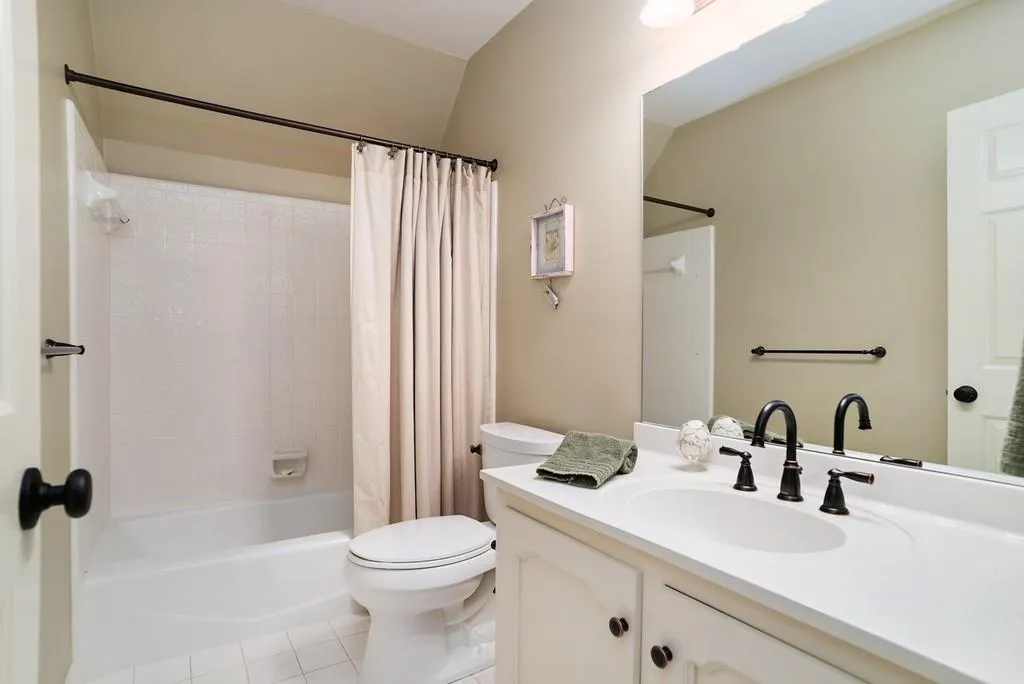 325 Aldenshire Place, Atlanta, Georgia 30350, 4 Bedrooms Bedrooms, ,4 BathroomsBathrooms,Residential,Sold,325 Aldenshire Place,6535104