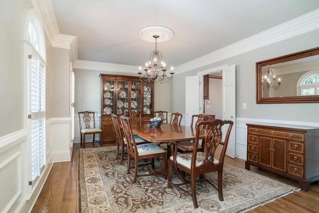 325 Aldenshire Place, Atlanta, Georgia 30350, 4 Bedrooms Bedrooms, ,4 BathroomsBathrooms,Residential,Sold,325 Aldenshire Place,6535104